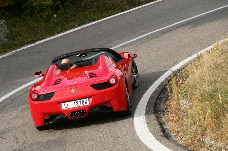  Ferrari 458 Spider 2012 года  (фото 110 из 136)